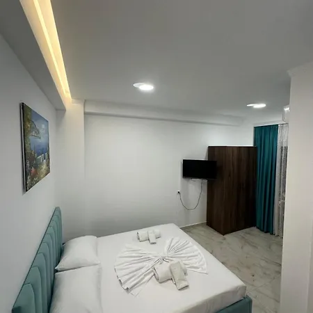 Titi Apartment *