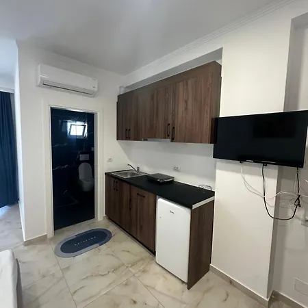 Titi Apartment *